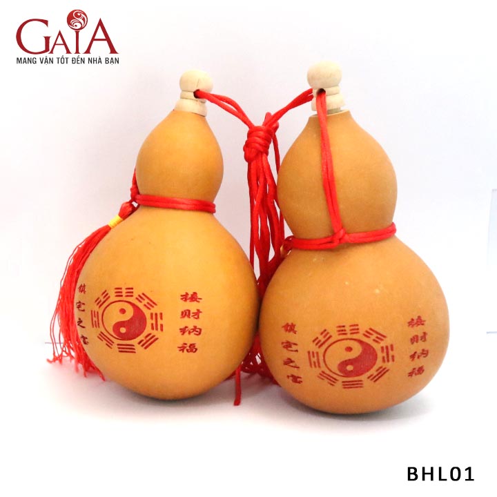 Trái bầu hồ lô tự nhiên phong thuỷ còn hạt bên trong 12 x 7.5cm (hoạ tiết giao ngẫu nhiên)